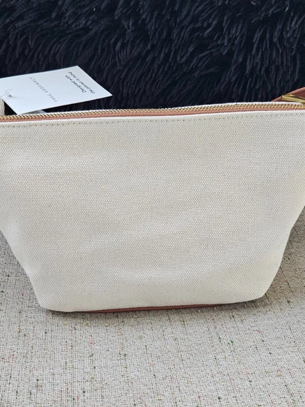 Free Assembly Women Bag Crossbody Double Strap Beige Cavas Purse Bag NWT - Picture 6 of 9